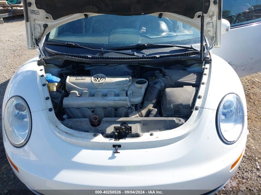 2010 Volkswagen New Beetle 2.5L VIN: 3VWRG3AG2AM022884 Lot: 40258526