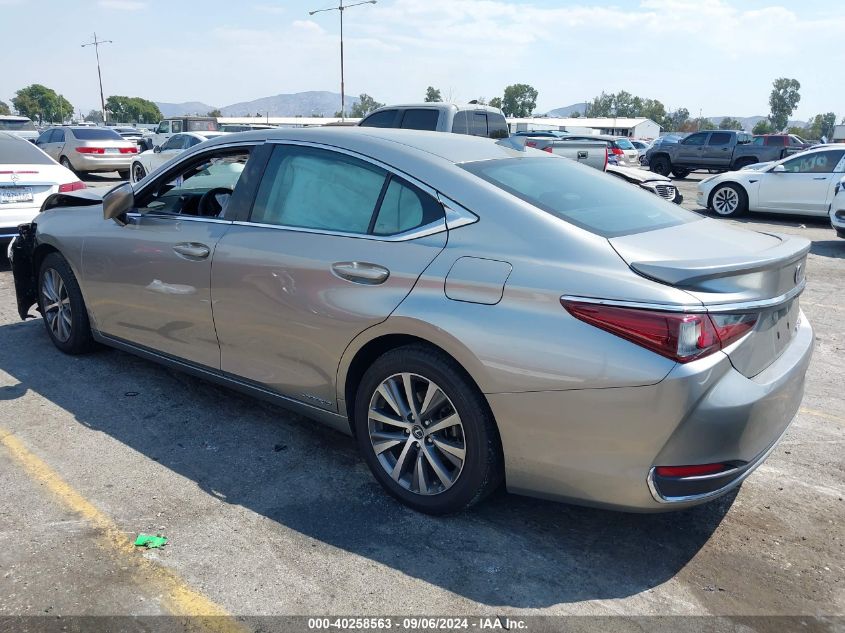 VIN 58ACA1C11MU001956 2021 Lexus ES, 300H no.3