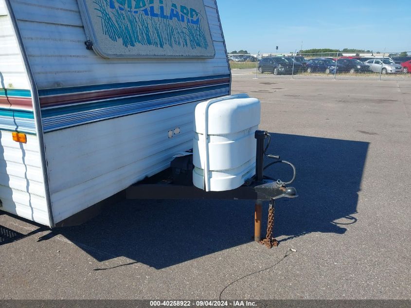 1995 Fleetwood Mallard 23P, Travel Trailer, 23Ft, No Slideouts Wh VIN: 1EF1P232XS2941565 Lot: 40258922