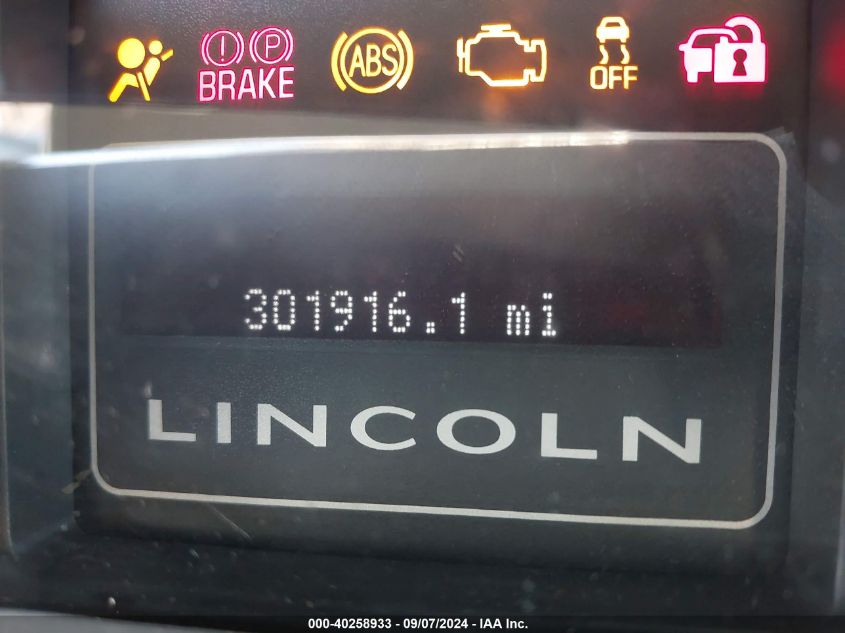 2013 Lincoln Navigator VIN: 5LMJJ2J57DEL09702 Lot: 40258933