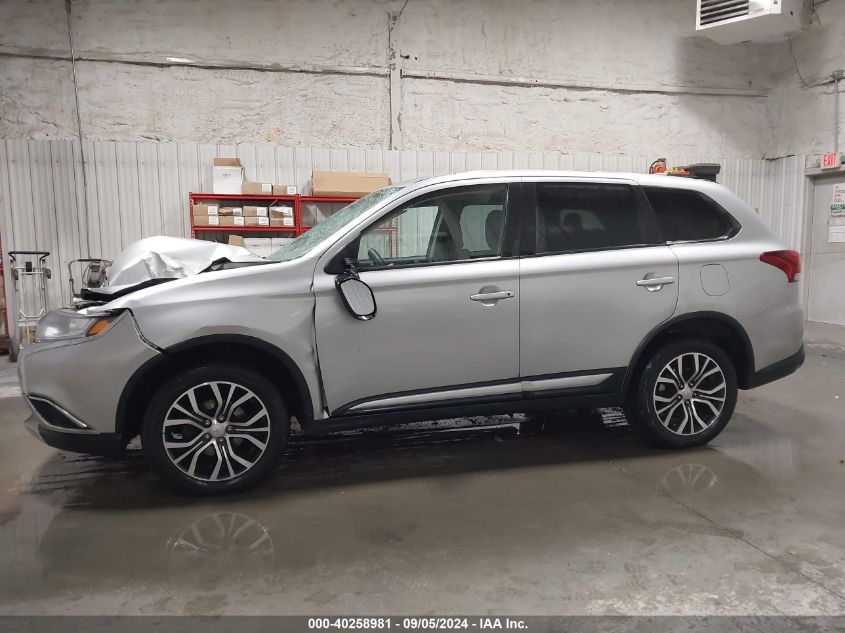 2018 Mitsubishi Outlander Es VIN: JA4AZ3A31JJ002205 Lot: 40258981