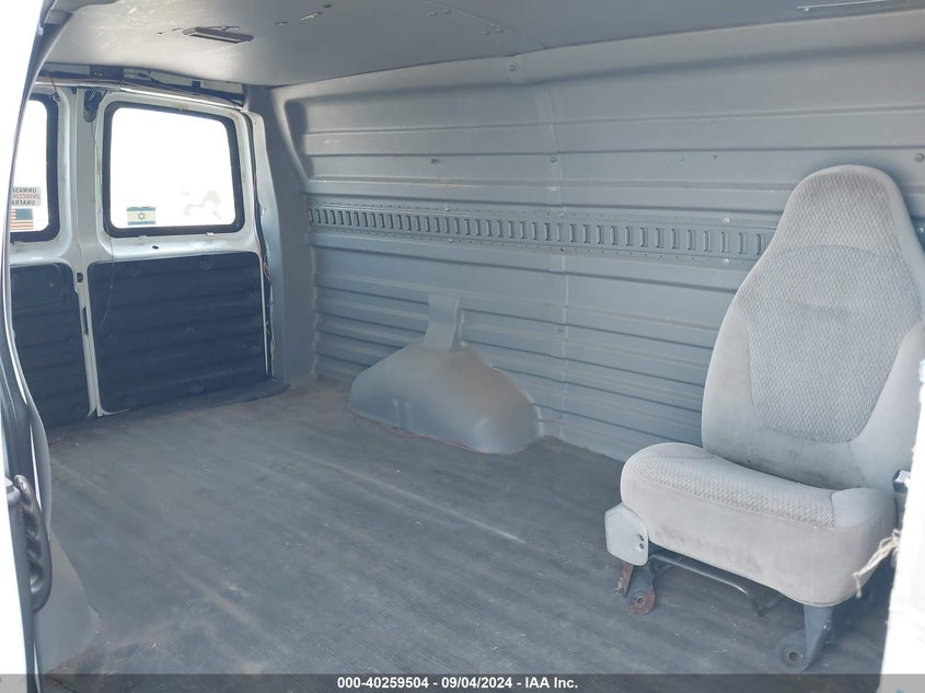 1GCGG25VX61144779 2006 Chevrolet Express Work Van