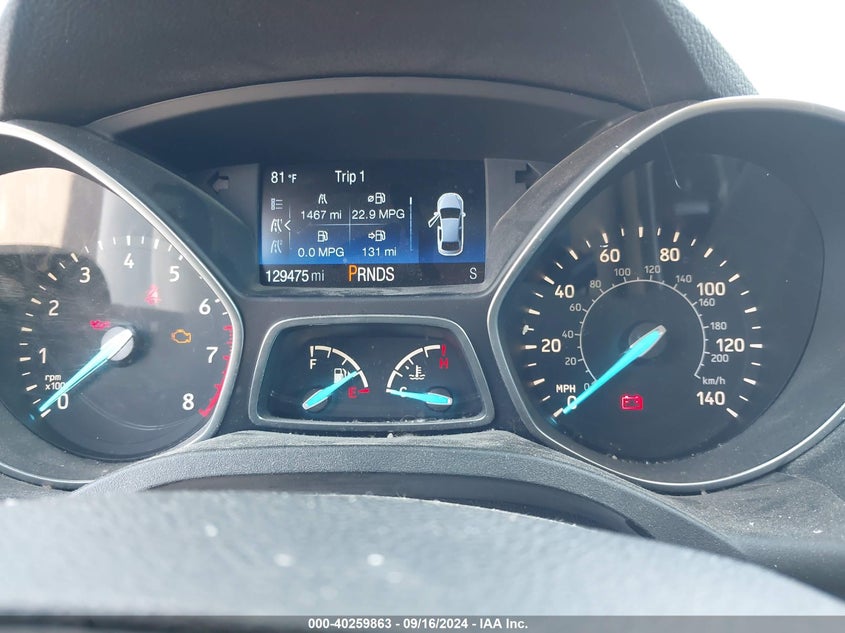 VIN 1FMCU9GD2HUC79885 2017 FORD ESCAPE SE