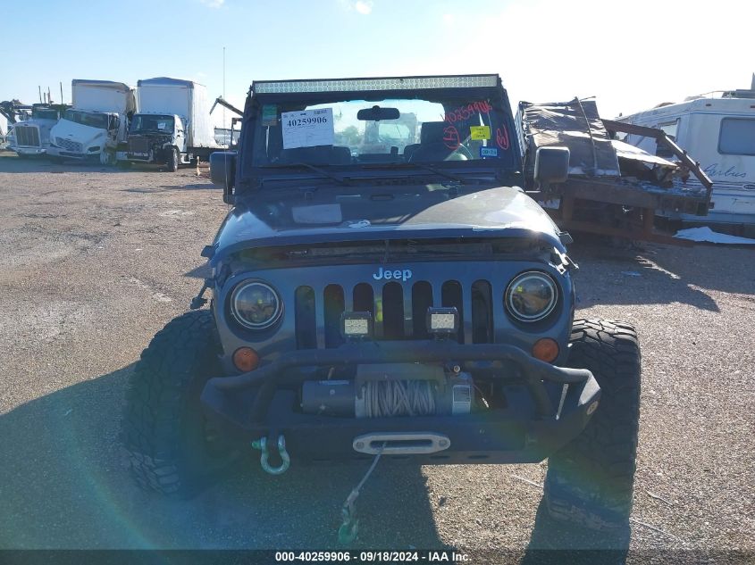 2007 Jeep Wrangler X VIN: 1J8FA24137L215217 Lot: 40259906