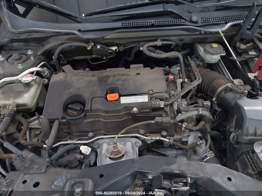 VIN 19XFC2F55JE020690 2018 HONDA CIVIC LX