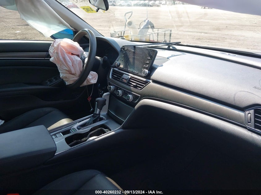 VIN 1HGCV1F14KA120922 2019 HONDA ACCORD LX
