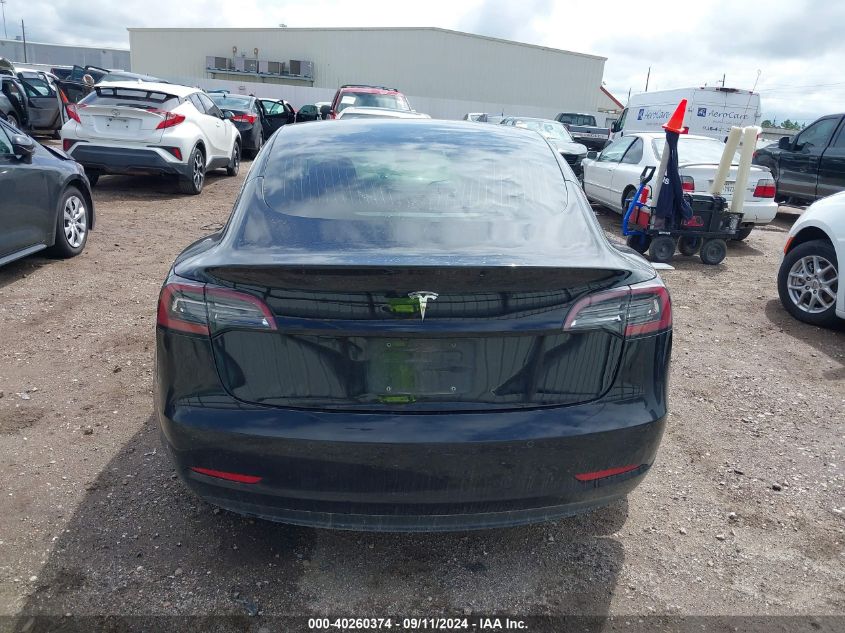 2018 Tesla Model 3 Long Range/Mid Range VIN: 5YJ3E1EA3JF039951 Lot: 40260374