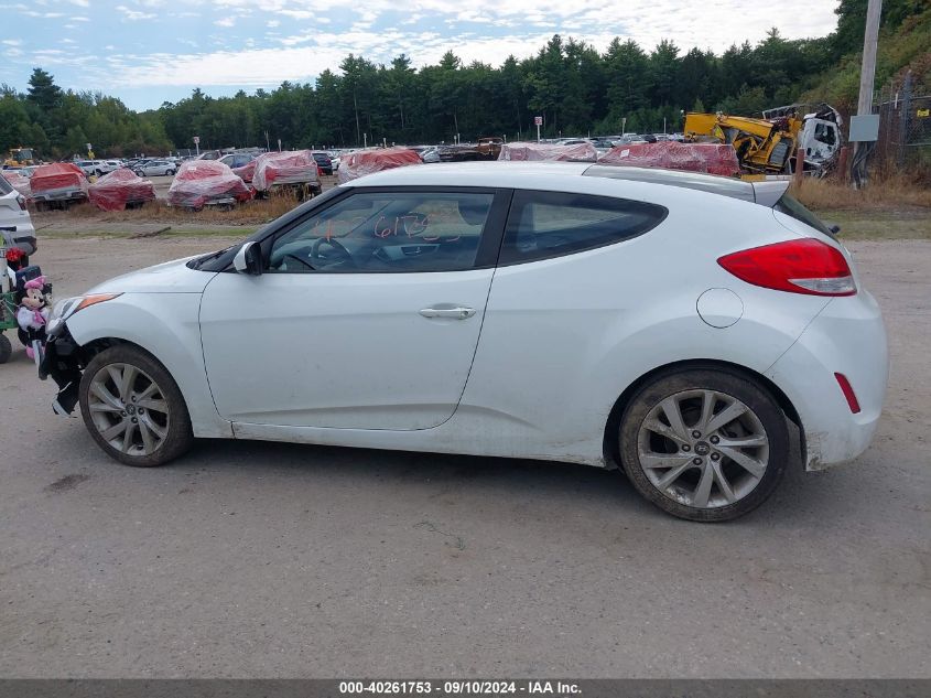 2017 Hyundai Veloster VIN: KMHTC6AD4HU310662 Lot: 40261753