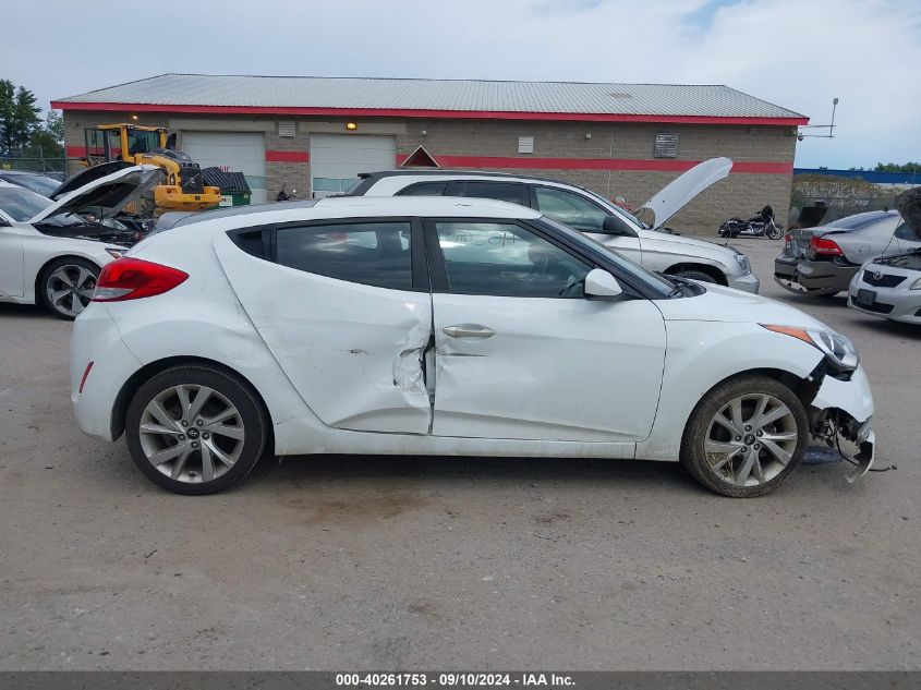 2017 Hyundai Veloster VIN: KMHTC6AD4HU310662 Lot: 40261753