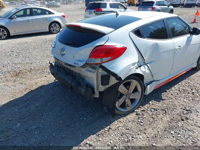 2013 Hyundai Veloster Turbo W/Blue VIN: KMHTC6AE0DU121770 Lot: 40262732