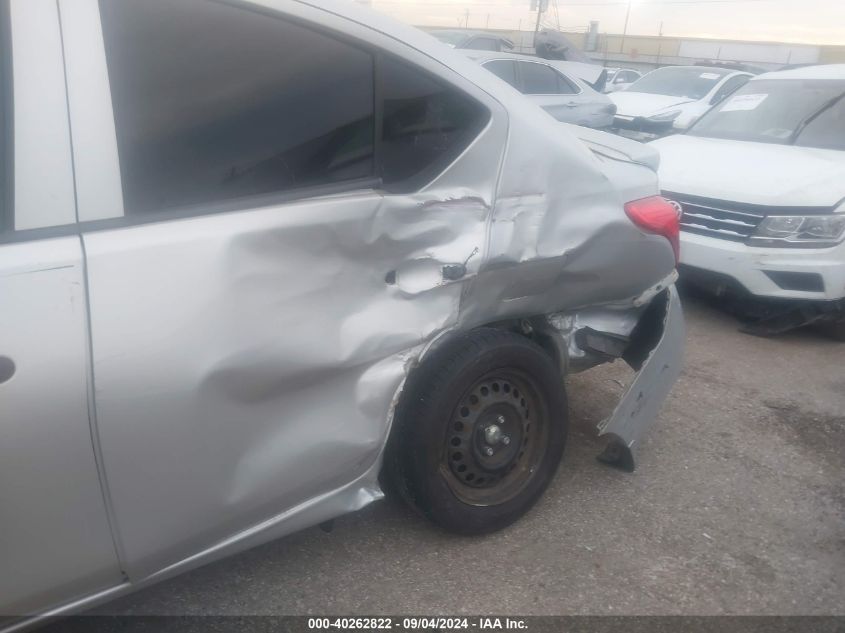 2018 Nissan Versa S/S Plus/Sv/Sl VIN: 3N1CN7AP0JL801358 Lot: 40262822