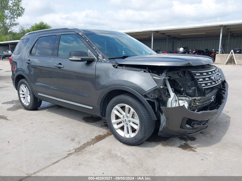 FORD EXPLORER XLT 2017