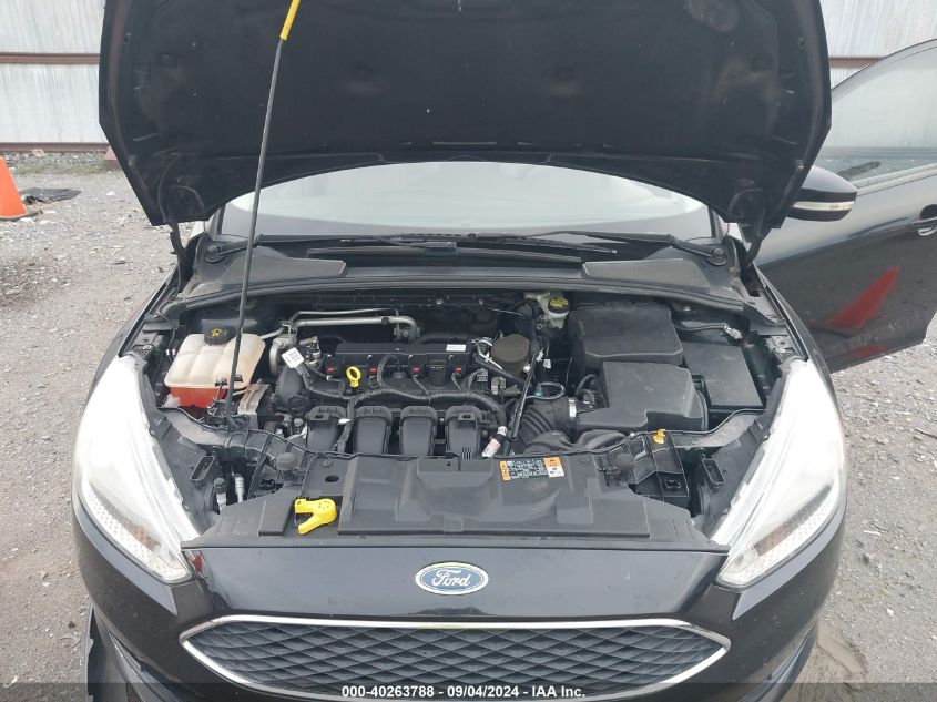 2015 FORD FOCUS SE - 1FADP3K26FL215165