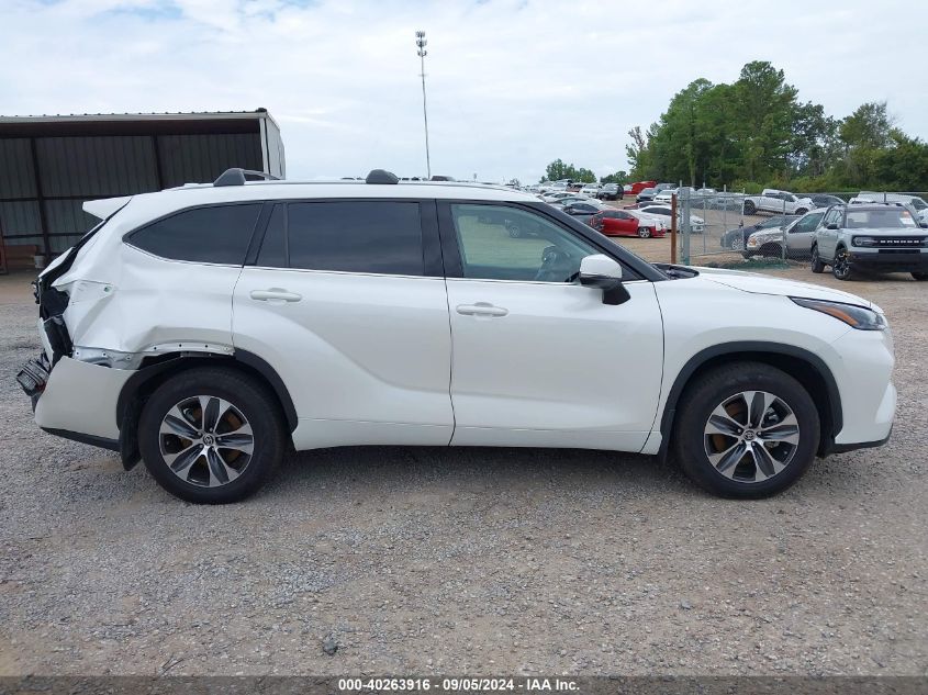 2021 Toyota Highlander Xle VIN: 5TDHZRAH9MS051887 Lot: 40263916