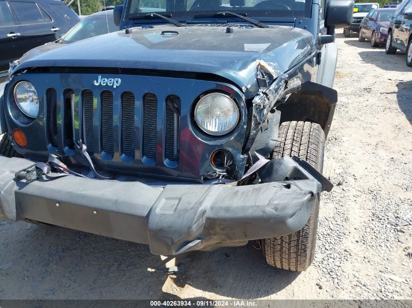 2008 Jeep Wrangler X VIN: 1J4FA24198L622073 Lot: 40263934