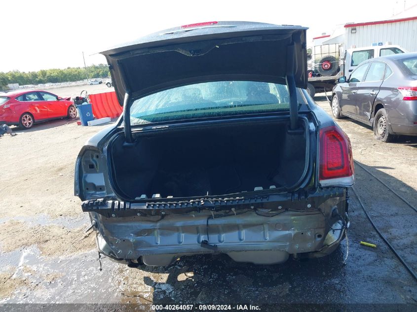 2C3CCAAG4KH675987 2019 Chrysler 300 Touring