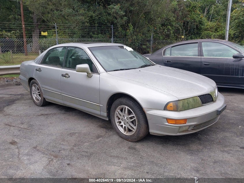 6MMAP67P83T008099 MITSUBISHI DIAMANTE Photo 1