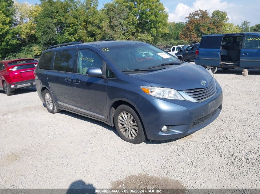 5TDYZ3DC1HS767427 2017 TOYOTA SIENNA - Image 1