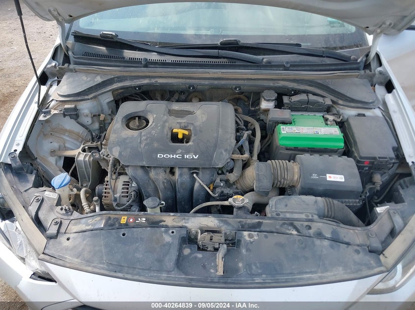 2017 HYUNDAI ELANTRA SE - KMHD74LF4HU401989