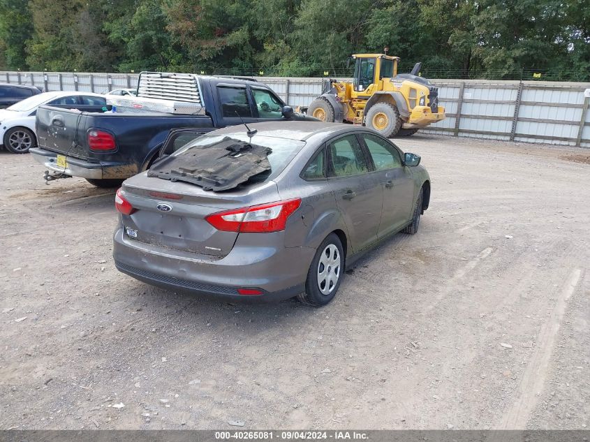 VIN 1FADP3E25EL235465 2014 Ford Focus, S no.4