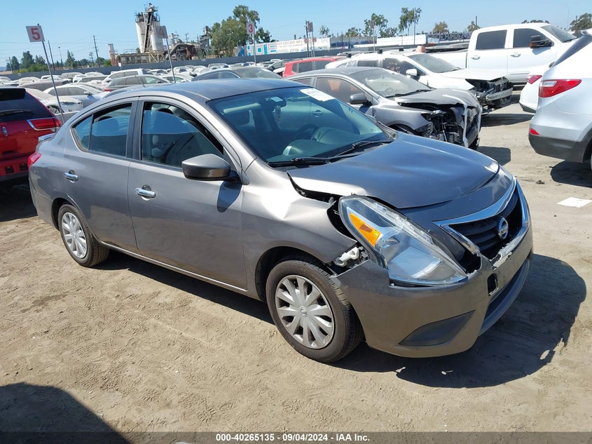 NISSAN VERSA 1.6 SV 2017