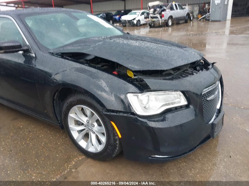 2015 Chrysler 300 Limited VIN: 2C3CCAAG0FH786588 Lot: 40265216