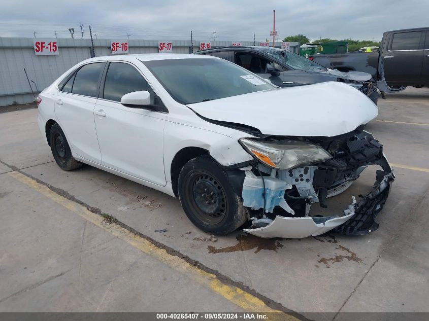 4T1BF1FK6HU693923 2017 TOYOTA CAMRY - Image 1