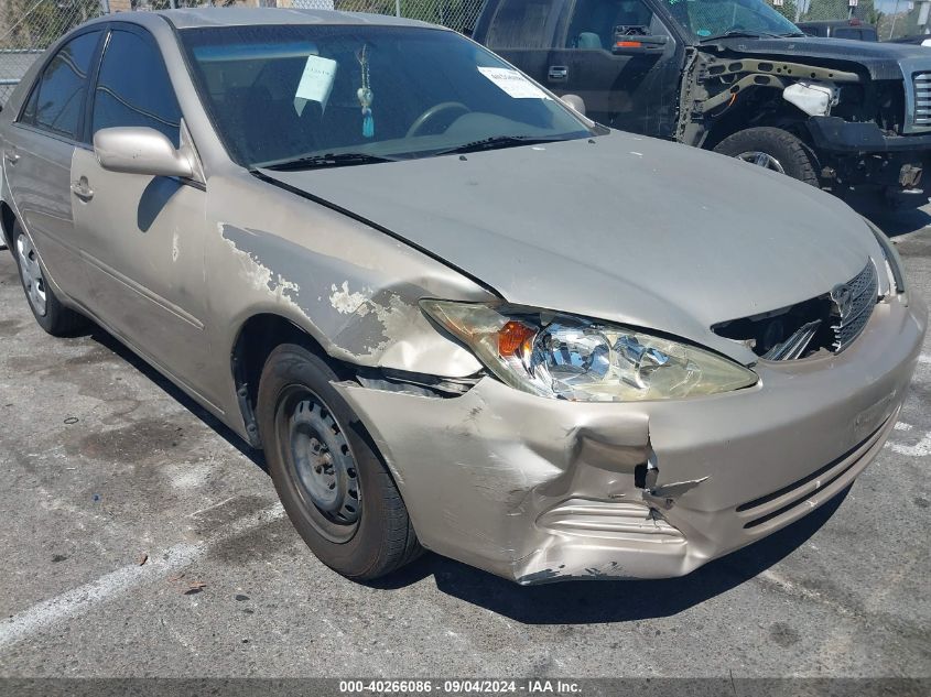 2004 Toyota Camry Le VIN: 4T1BE32K94U906569 Lot: 40266086