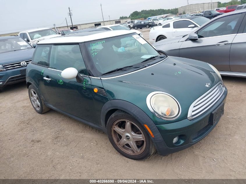 2009 Mini Cooper VIN: WMWMF33599TW72415 Lot: 40266598