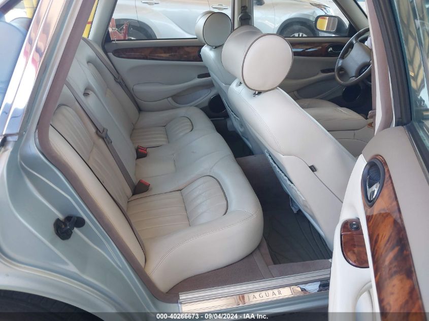 2002 Jaguar Xj8 VIN: SAJDA14C22LF41971 Lot: 40266673