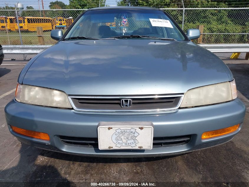 1996 Honda Accord Lx/Ex VIN: 1HGCD5633TA143735 Lot: 40266738