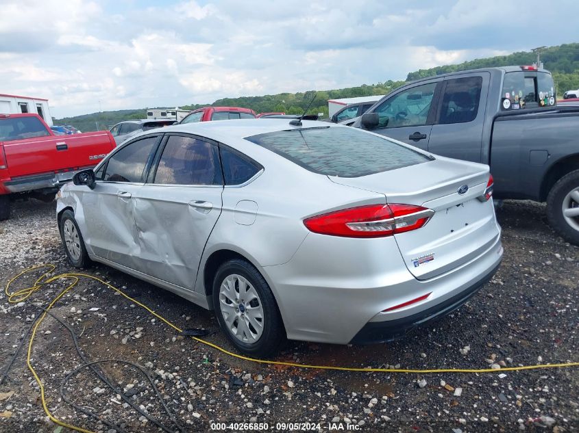 2019 FORD FUSION S - 3FA6P0G73KR113779