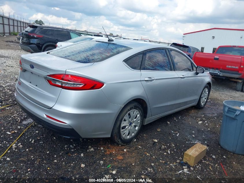 2019 FORD FUSION S - 3FA6P0G73KR113779