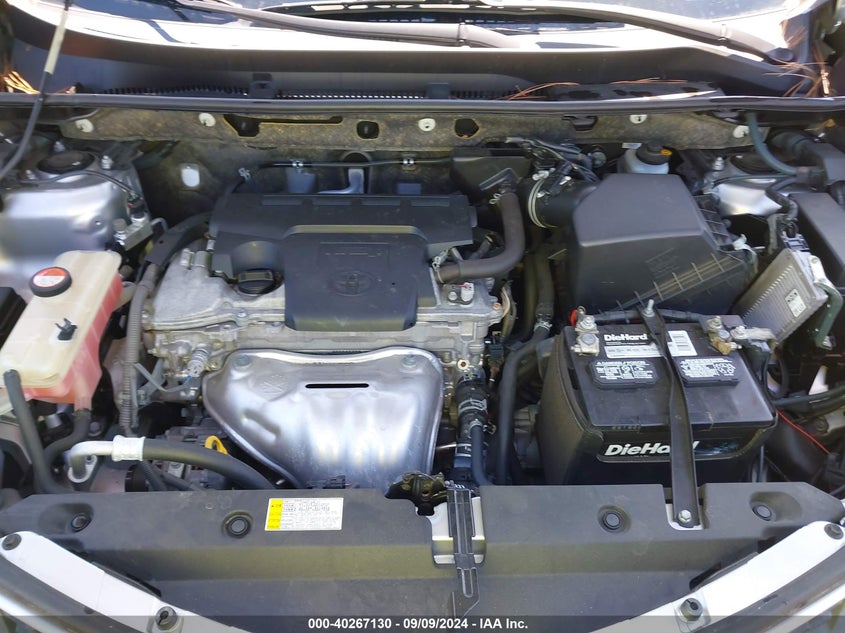 2015 TOYOTA RAV4 LE - JTMZFREV6FD073907