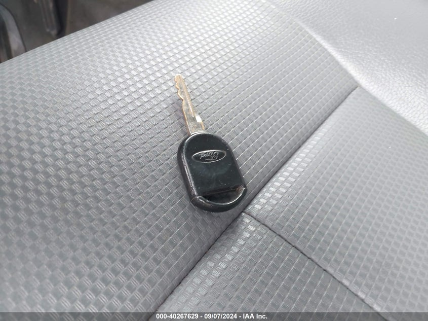 2015 FORD F-250 XL - 1FTBF2B66FEA23704