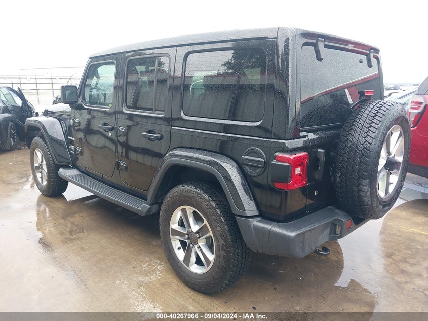 2018 JEEP WRANGLER UNLIMITED SAHARA 4X4 - 1C4HJXEG0JW238072