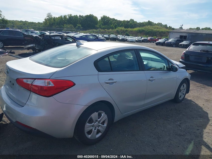 2015 KIA FORTE LX - KNAFK4A60F5403399