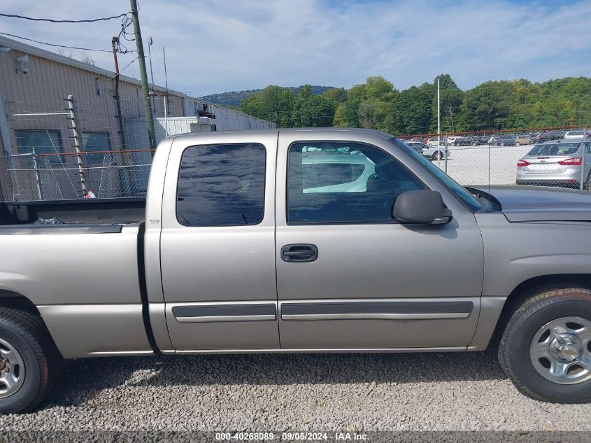 2003 Chevrolet Silverado 1500 C1500 VIN: 1GCEC19V33Z166711 Lot: 40268089