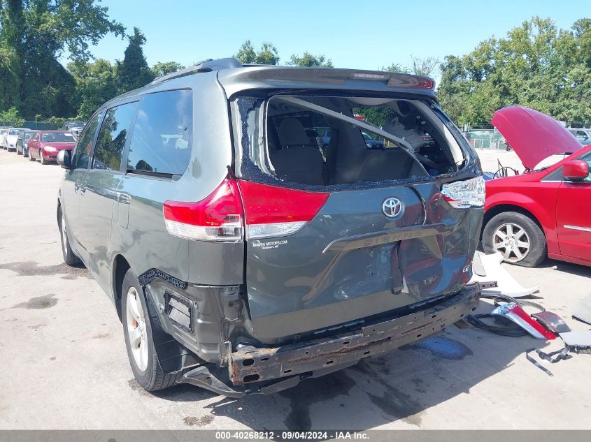 5TDKK3DC4DS293879 2013 Toyota Sienna Le V6 8 Passenger