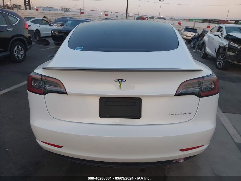 2018 Tesla Model 3 Long Range/Performance VIN: 5YJ3E1EB7JF072718 Lot: 40268331