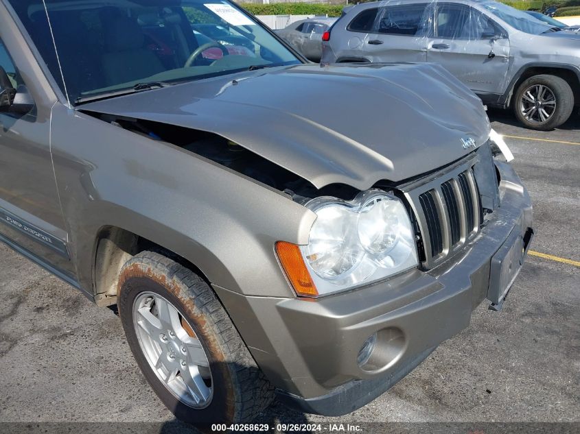 2005 Jeep Grand Cherokee Laredo VIN: 1J4GR48K35C723794 Lot: 40268629