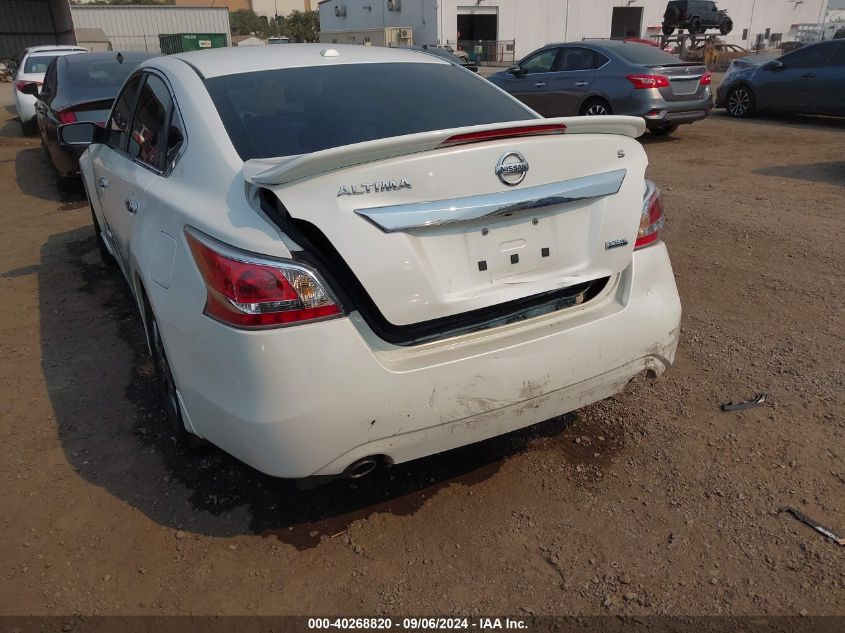 2015 Nissan Altima 2.5 S VIN: 1N4AL3APXFC572196 Lot: 40268820