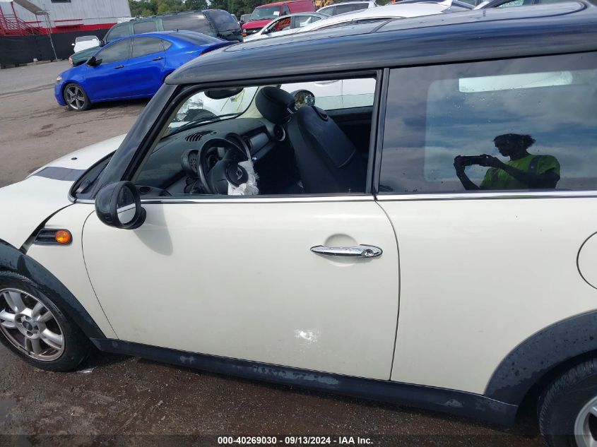 2013 Mini Hardtop Cooper VIN: WMWSU3C59DT685204 Lot: 40269030