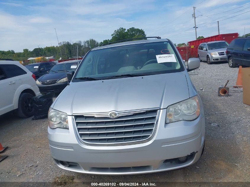 2A4RR5DX3AR128199 2010 Chrysler Town & Country Touring