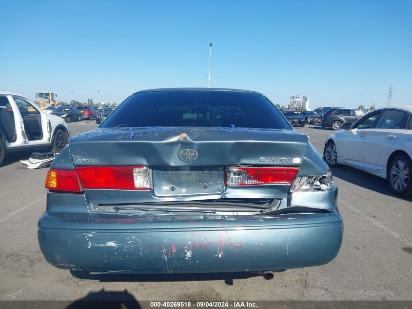 2000 Toyota Camry Le VIN: JT2BG22K2Y0501488 Lot: 40269518