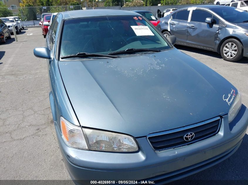 2000 Toyota Camry Le VIN: JT2BG22K2Y0501488 Lot: 40269518