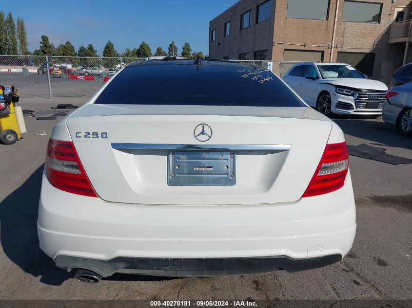 2012 Mercedes-Benz C 250 250 VIN: WDDGJ4HB7CF750382 Lot: 40270181