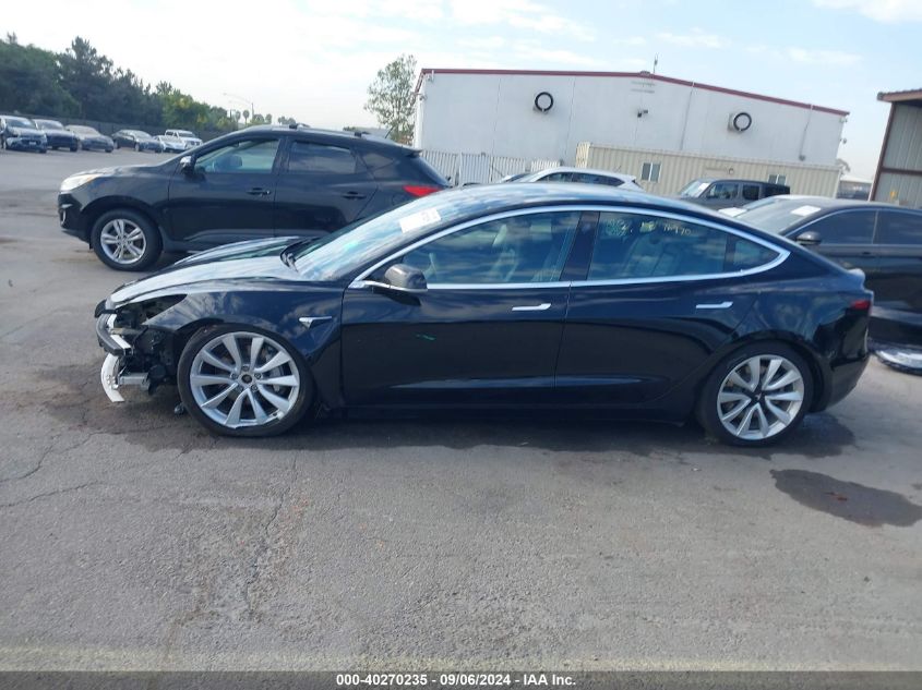 2019 Tesla Model 3 Long Range/Performance VIN: 5YJ3E1EB0KF453439 Lot: 40270235