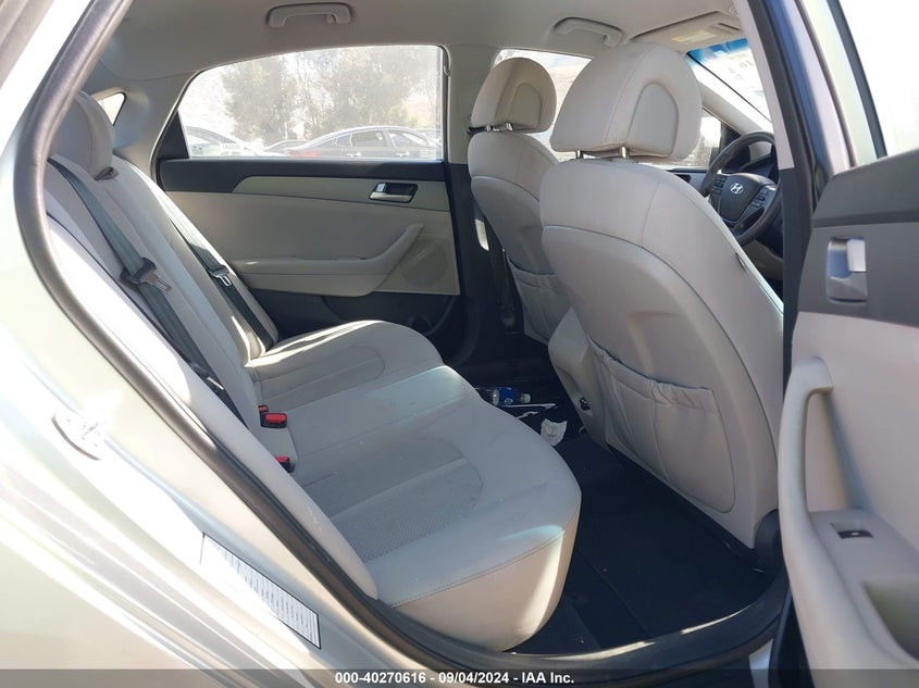 VIN 5NPE24AF4HH442353 2017 HYUNDAI SONATA