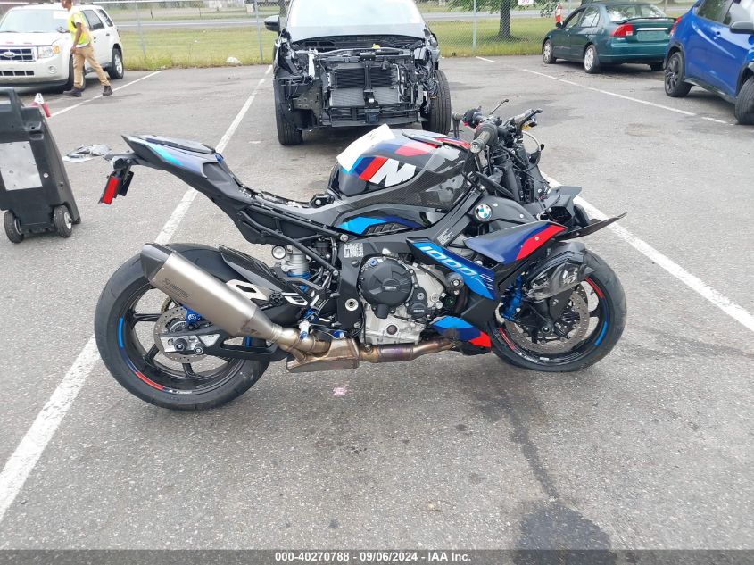 2024 BMW M 1000 R VIN: WB10E8303R6K37651 Lot: 40270788